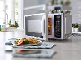 Microwave Oven